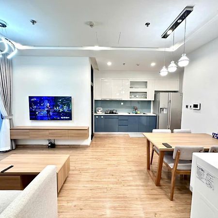 Luxury Apartment In Vinhomes Metropolis Hanoi Kültér fotó