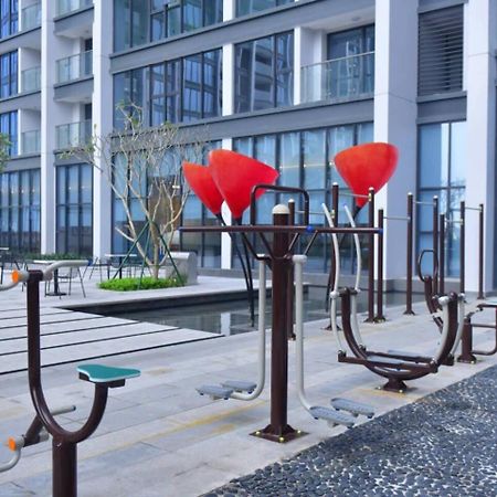 Luxury Apartment In Vinhomes Metropolis Hanoi Kültér fotó
