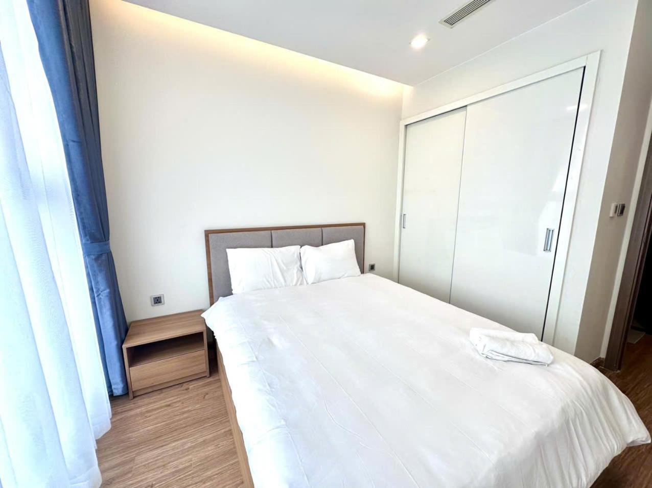 Luxury Apartment In Vinhomes Metropolis Hanoi Kültér fotó