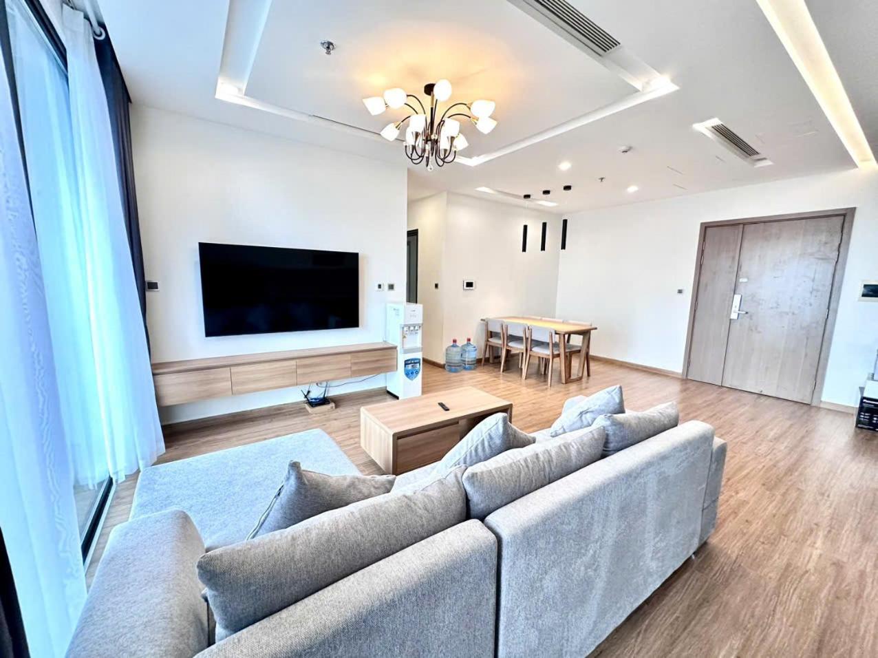 Luxury Apartment In Vinhomes Metropolis Hanoi Kültér fotó