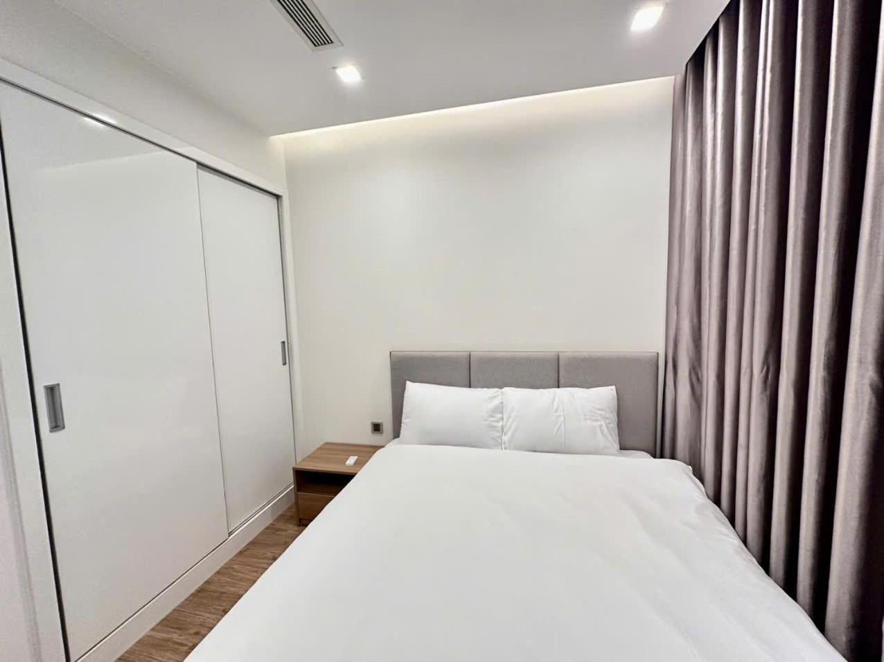 Luxury Apartment In Vinhomes Metropolis Hanoi Kültér fotó