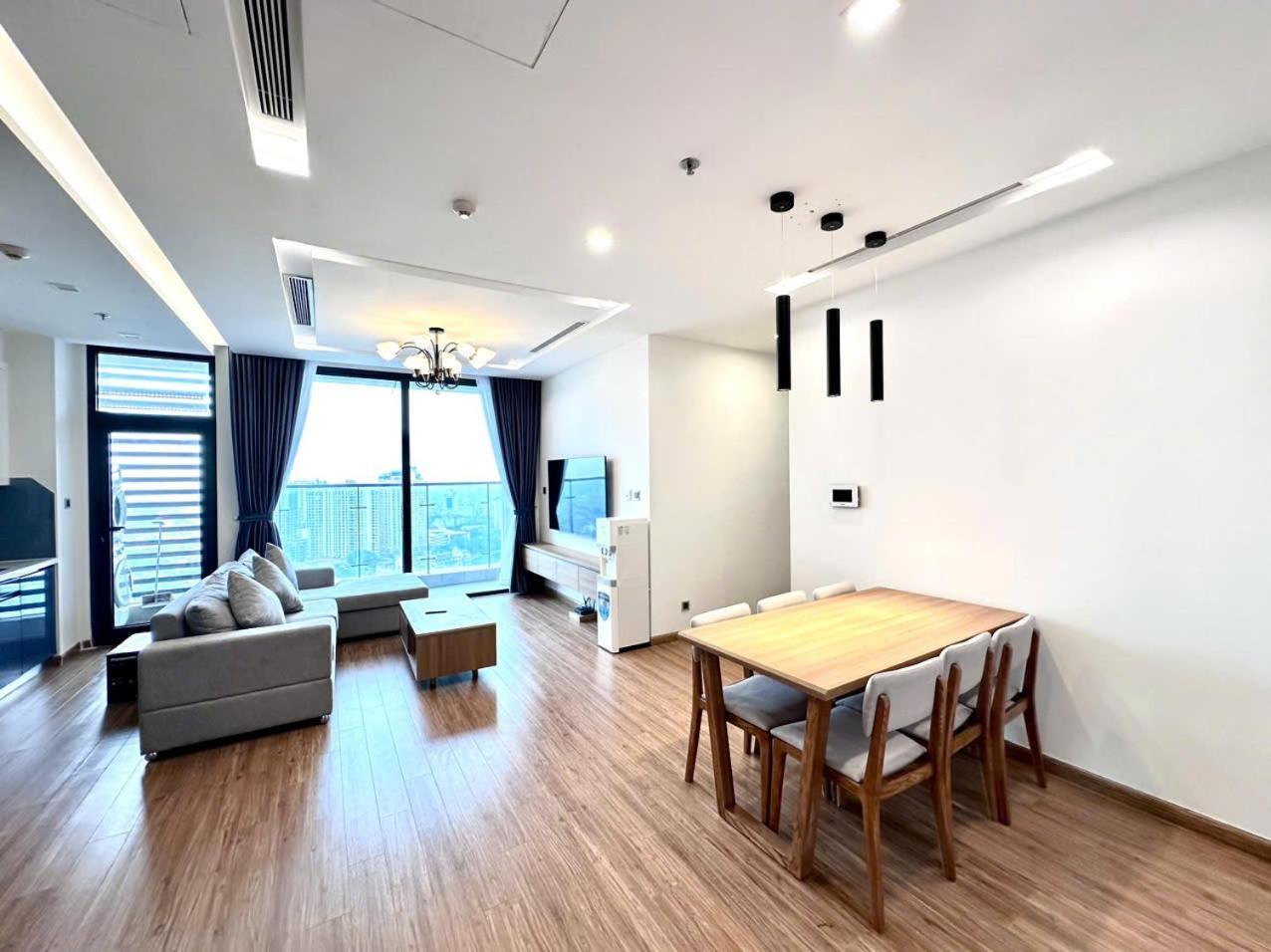 Luxury Apartment In Vinhomes Metropolis Hanoi Kültér fotó