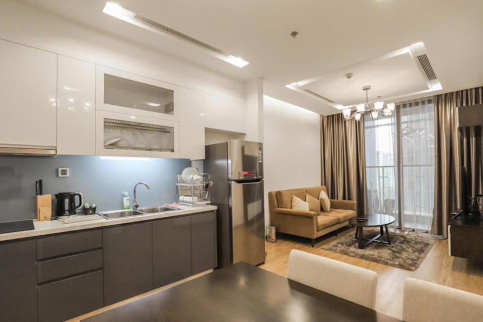 Luxury Apartment In Vinhomes Metropolis Hanoi Kültér fotó