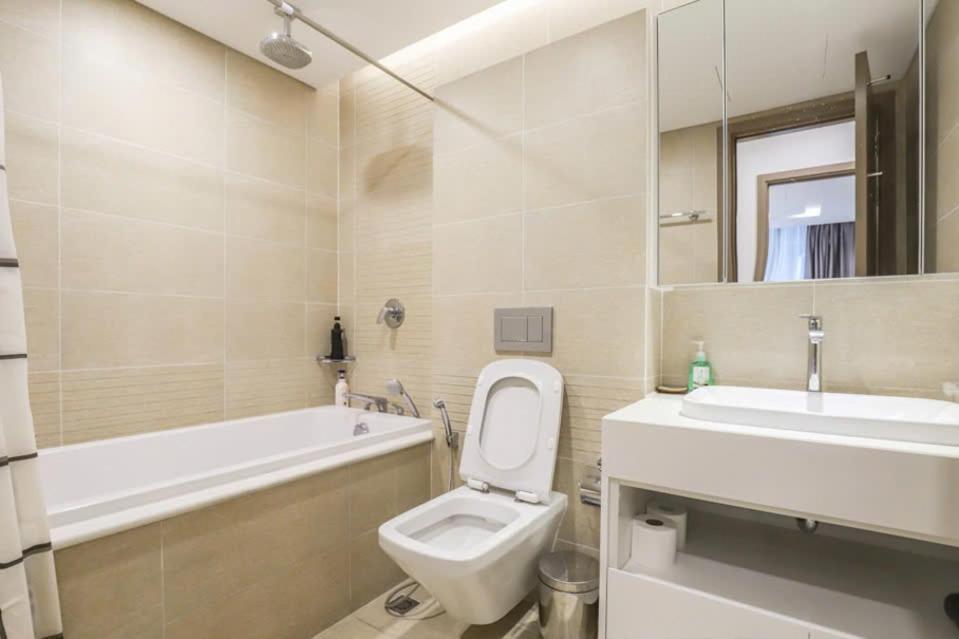Luxury Apartment In Vinhomes Metropolis Hanoi Kültér fotó
